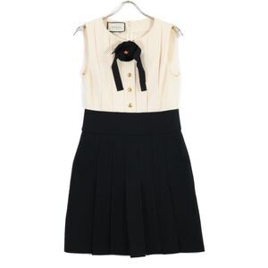 Gucci [domestic Official] 546486 Pleated Sleeveless M With Corsage